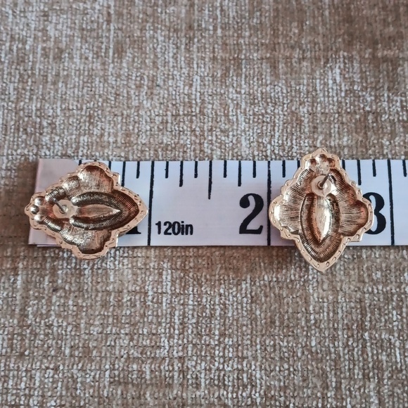 Gold Tone Pink Rhineston Post Earrings - Picture 5 of 6